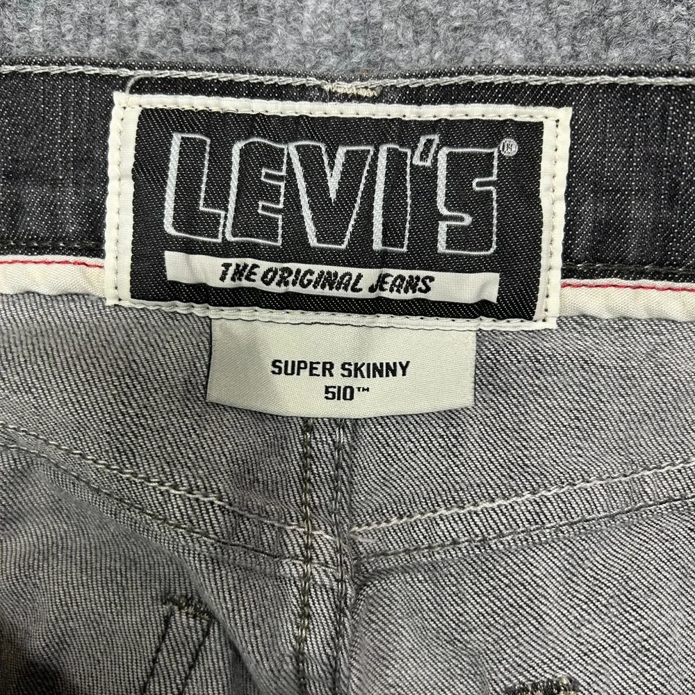 Levi's 510 Super Skinny Jeans Men's Gray Denim Stretch Classic‎ Zip Fly - 32X28